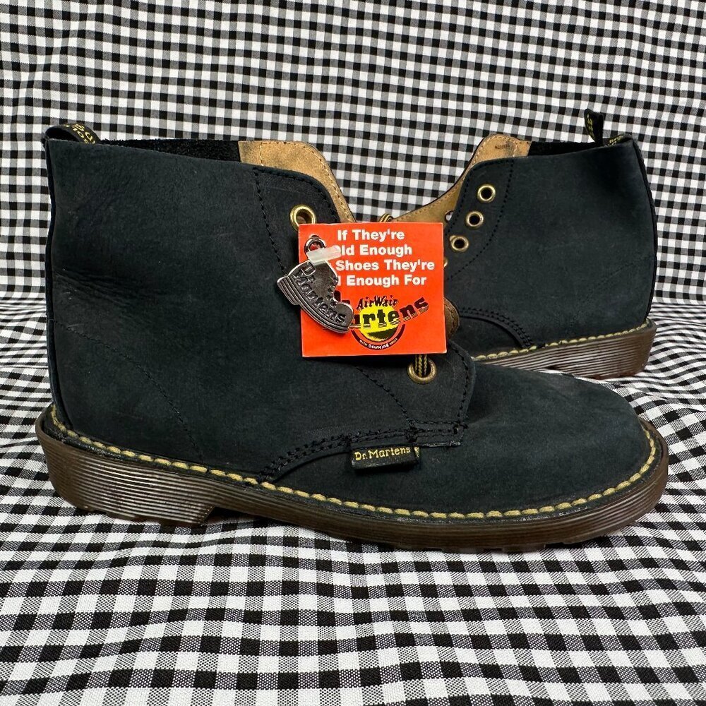 Dr Martens NWT Vintage Made in England Youth Boots Black UK 11
